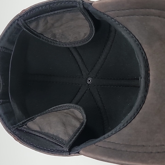 PRETENDER UK ALLSEASON LEATHER CAP W/ EAR FLAPS - Picture 7 of 7